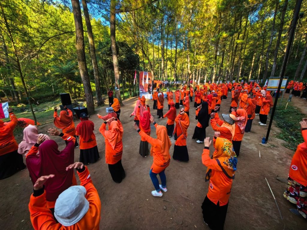 Kemeriahan LATANSA 2026: Ratusan Kader Perempuan PKS Kota Malang Padati Bumi Perkemahan Bedengan 2 Kemeriahan LATANSA 2026: Ratusan Kader Perempuan PKS Kota Malang Padati Bumi Perkemahan Bedengan